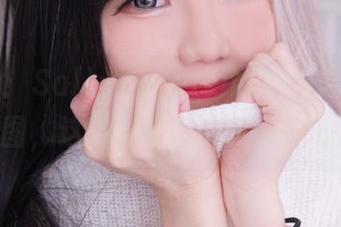看看吧!Sally Dorasnow的礼服更新套图,这种穿搭妥妥的时尚感!